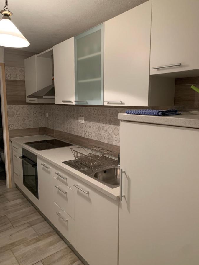 Apartman Annamaria Cres Exterior foto