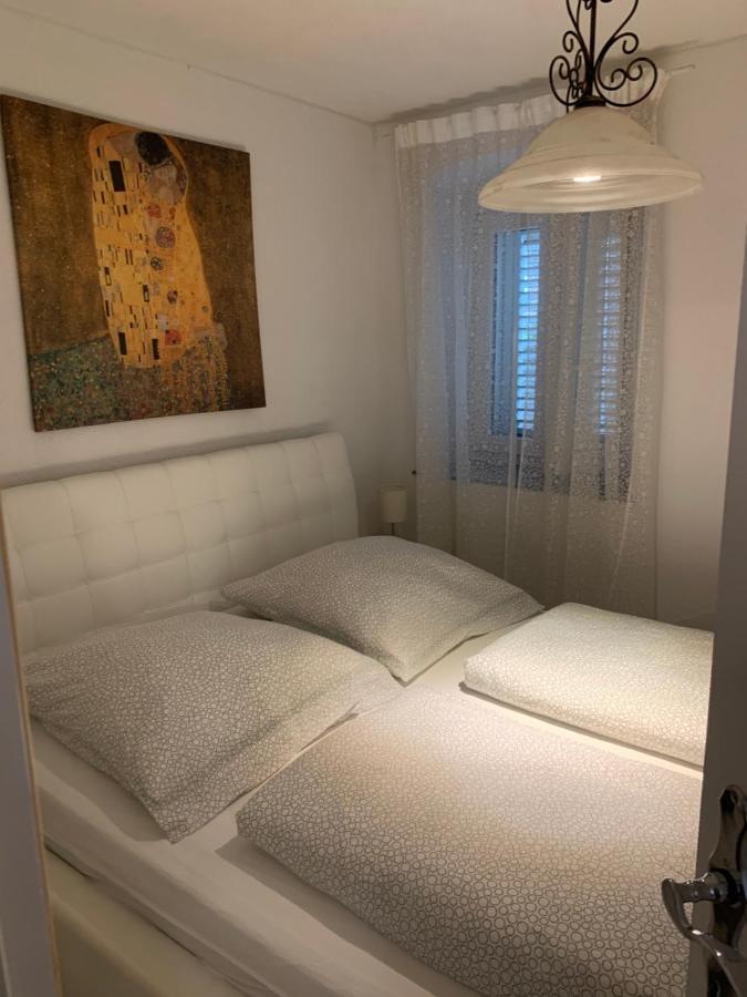 Apartman Annamaria Cres Exterior foto