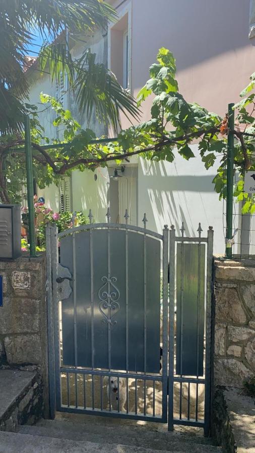 Apartman Annamaria Cres Exterior foto